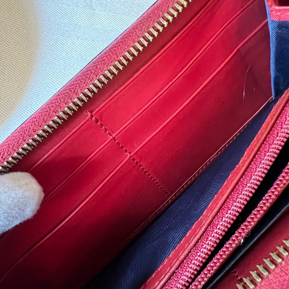 GUCCI Blooms Zippy Zip Around Wallet - Picture 5 of 8